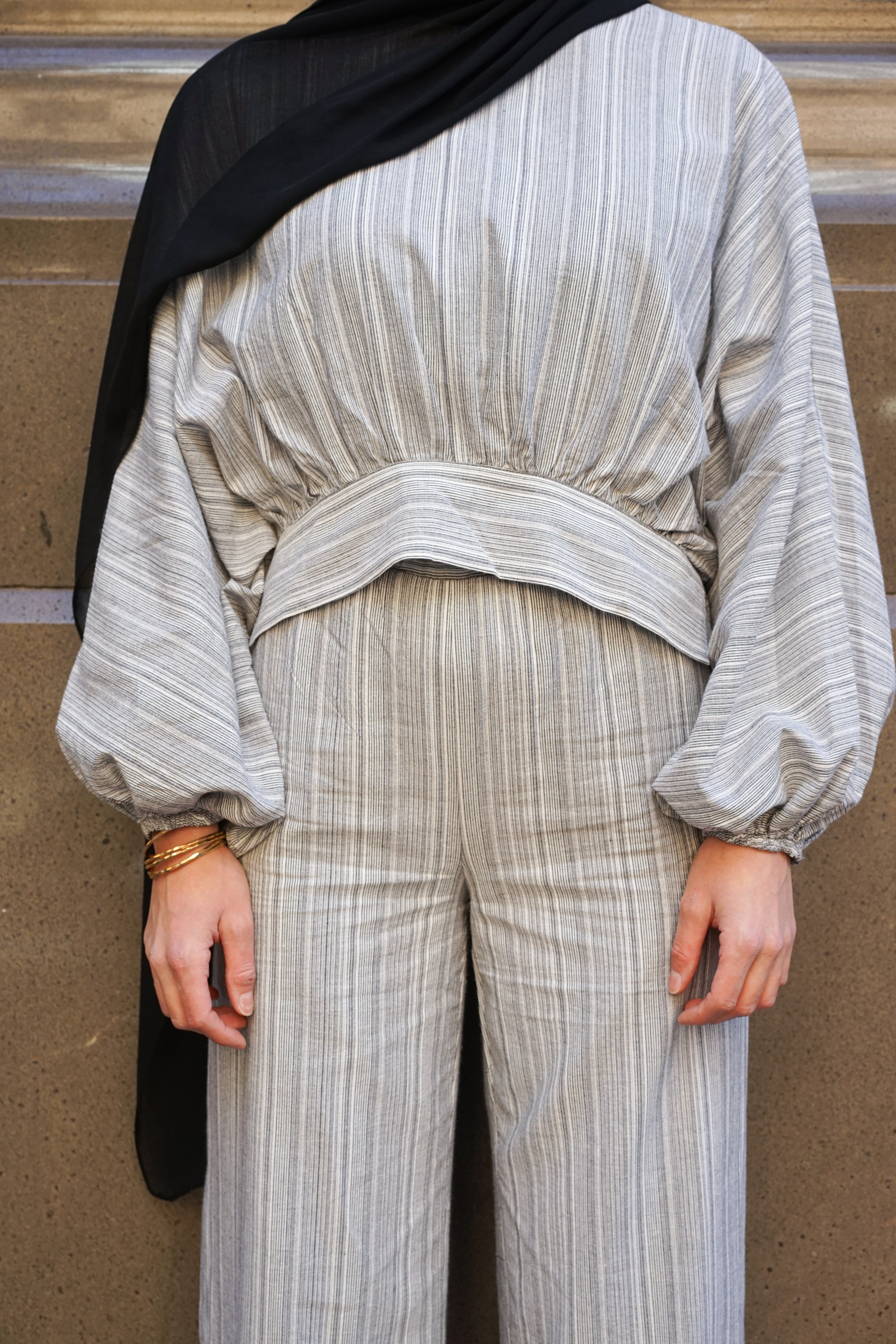 Lina Textured Hem Set - Grey